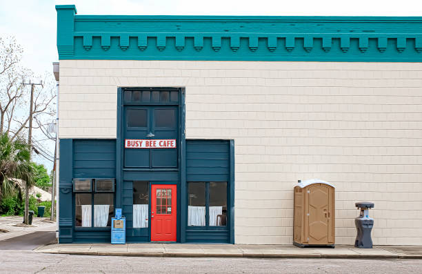 Best Portable bathroom rental  in Gilbert, MN